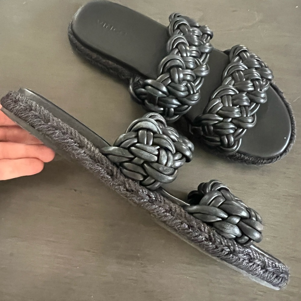 Vince Sullivan Braided Leather Flat Sandal Black 8 8.5